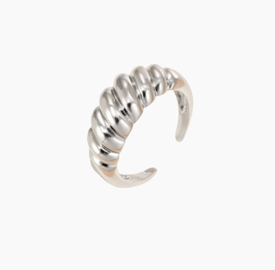 Croissant Ring