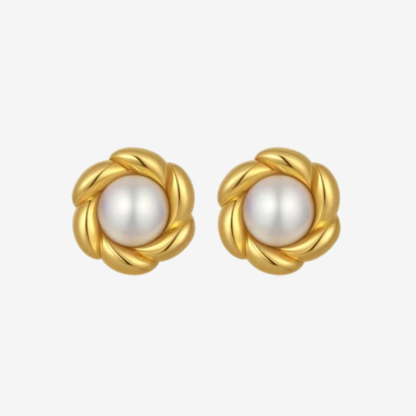 Pearl flower round earrings
